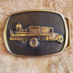 Vintage belt buckle